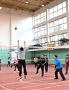 半岛(中国)官方_半岛网页版举办“迎新年·师生排球联谊赛”活动