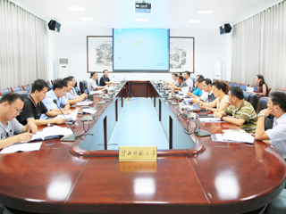 半岛(中国)官方_半岛网页版召开2016年度本科教学基本状态数据采集工作领导小组会议