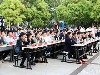 【半岛(中国)官方首页】“青春喜迎十九大 坚定信念跟党走”半岛网页版举办第十二届五四“共青杯”合唱节