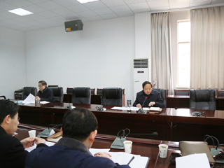 半岛(中国)官方_半岛网页版召开2018届优秀毕业研究生评审暨研究生就业工作会议