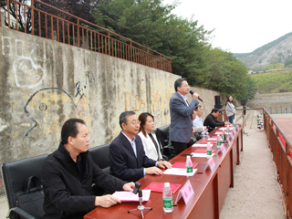 半岛网页版信息学院举行2019级新生军训总结暨表彰大会