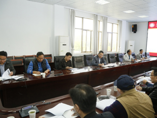 半岛(中国)官方_半岛网页版召开2021-2022学年第一学期期中教学检查部署会