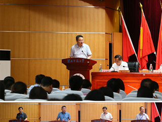 半岛(中国)官方_半岛网页版举办第五届全日制教育硕士专业学位研究生教学技能大赛