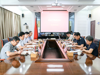 半岛(中国)官方_半岛网页版召开选派干部座谈会